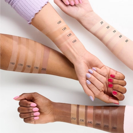 essence CAMOUFLAGE+ MATTE concealer 180 Korektor 8ml