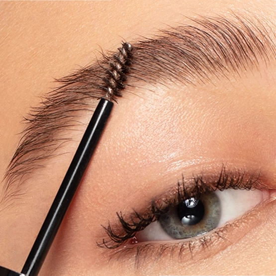 Pupa Milano Plump & Care Eyebrow Gel Tinted Eyebrow Gel - Koloryzujący żel do brwi z kuracją wzmacniającą Brown 3 ml