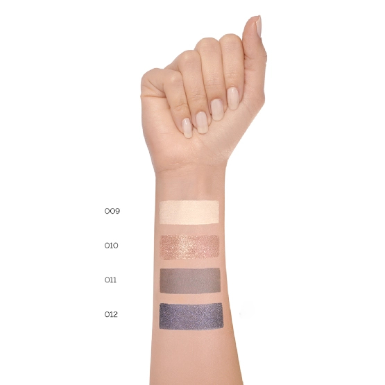 Pupa Milano VAMP! Liquid Eyeshadow - Cień do powiek w płynie Champagne Sparkling 4 ml