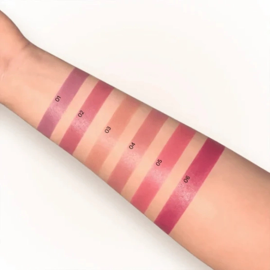 Claresa DENIM COLLECTION Creamy Lipstick Kremowa pomadka w sztyfcie 02 Autumn Rose 2,5 g 
