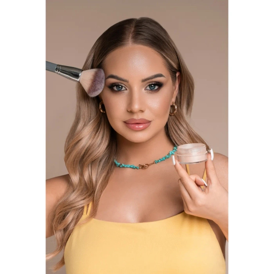 Dessi Cosmetics Puder rozświetlający GLOW OUT 8g